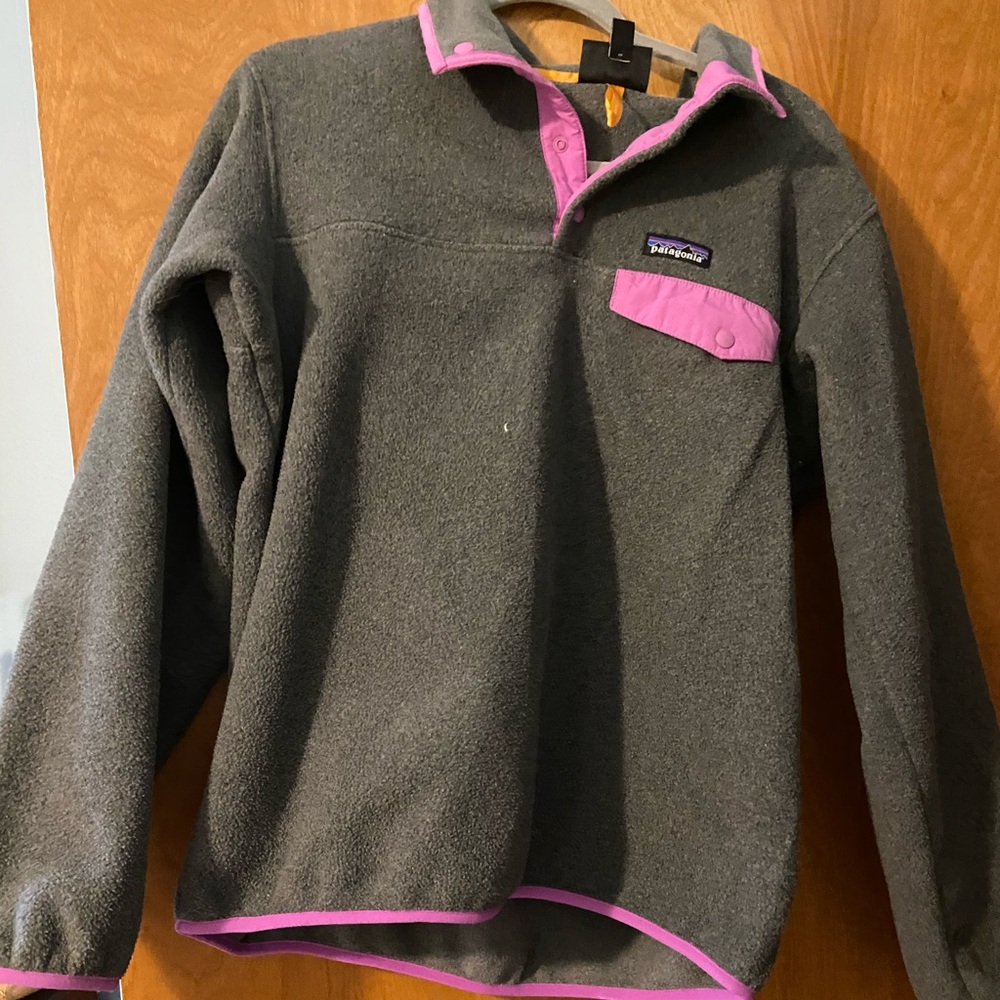Women’s Patagonia synchilla pullover